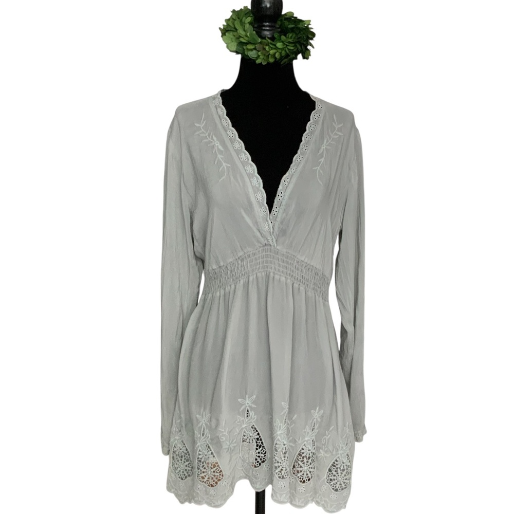 Johnny Was Grey Blue Lace Embroidered Deep V Neck Blouse Tunic SZ XS (S) - Picture 5 of 13